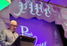 El pregón, un homenaje a la historia íntima de los Moros y Cristanos