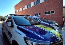 Una inspección policial en una discoteca de Petrer se salda con 8 denunciados por tenencia de arma blanca y el cierre del establecimiento por faltas graves