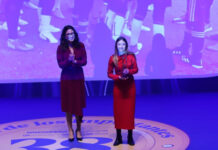 Indra Picó recibe el premio “Importantes” en la 38ª Gala del Diario Información