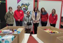 El Consejo Local de Infancia y Adolescencia entrega 300 kilos de alimentos a Cruz Roja