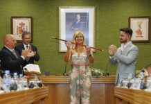 Irene Navarro toma posesión como alcaldesa expresando su más “firme” compromiso con Petrer