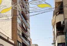 Elda celebra con entusiasmo el 75 aniversario de la comparsa de los Zíngaros