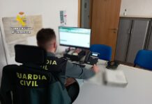 La Guardia Civil ha detenido en Villena al autor de 15 delitos de estafa por internet