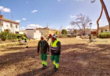 El equipo del Taller de Empleo realiza la limpieza de Las Virtudes