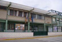 La concejalía de Educación contempla un emplazamiento cerca del colegio Reyes Católicos para el montaje de aulas prefabricadas durante las obras