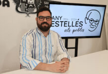 Novelda con Vicent Andrés Estellés