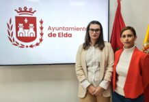 Elda insta a la Consellería a mantener y reforzar la Escuela de Idiomas