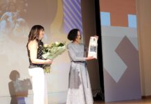 Carmen Molina pregona las fiestas de Biar cosiendo historia y costumbrismo