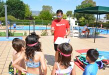 Las piscinas municipales de El Pinós inician los cursillos de natación