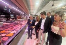 El nuevo Family Cash de Petrer recibe la visita de más de 3.000 clientes en su primer día