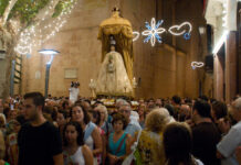 Aspe celebra sus últimos actos festeros con la “Despedida de la Patrona”