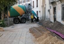 La plaza de Las Malvas de Villena continúa con las obras de recuperación de su entorno