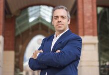 Santiago Calaforra asume la presidencia de AMDComVal con una Junta Directiva renovada