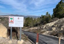 Elda instala en los parajes naturales carteles informativos para la prevención de incendios