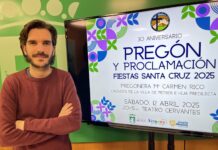 Las Fiestas de la Santa Cruz 2025 inician el acto con la presentación del cartel y la revista
