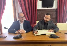 El subdelegado del Gobierno en Alicante visita Monóvar en una jornada institucional centrada en patrimonio y desarrollo local