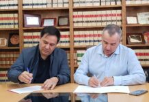 Ayuntamiento de Aspe y comerciantes firman un nuevo convenio