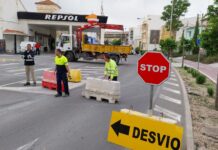 El ayuntamiento de Villena realiza obras de reparación del asfaltado de la avenida de Alicante
