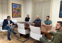 El gobierno municipal recibe a los científicos de MeteoVillena