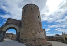Elda restaurará la puerta de entrada y la fachada sur del Castillo-Palacio
