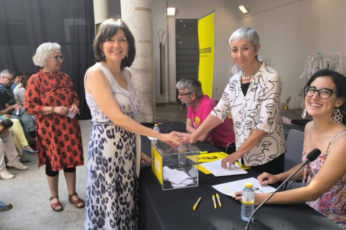 Rosanna Martínez, nueva presidenta d’Escola Valenciana