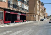 La Generalitat permite un establecimiento de apuestas frente al colegio Ruperto Chapí de Villena