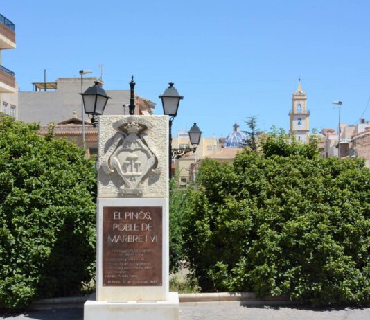 El Pinós convoca el Concurso de Escaparatismo Comercial