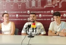 Campus Aspe refuerza el transporte universitario con una línea propia