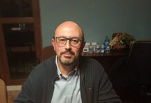 Biar entrega el Premio 9 de Octubre a José Payá Beltrán