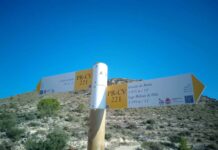 Elda mejora la señalización del sendero de Camara