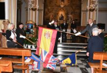 El Pinós rinde homenaje a las víctimas de los conflictos bélicos