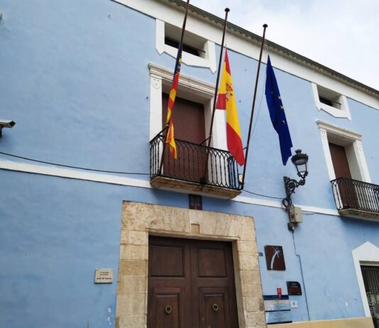 El Alcalde de Villena denuncia a Diputación y Generalitat la reducción de ayudas a la Asociación Comarcal contra el Cáncer