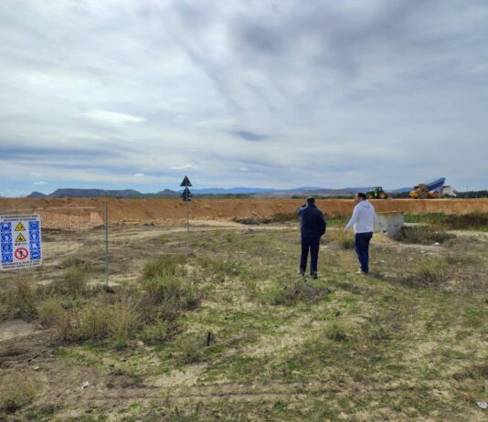 ADIF suprimirá siete pasos a nivel en Villena