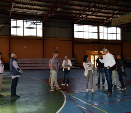 El Pinós finaliza las obras en las zonas polideportivas