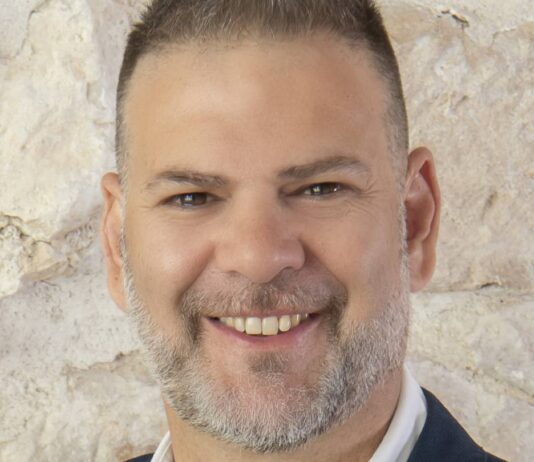 El Pinós recupera la figura del Cronista Oficial