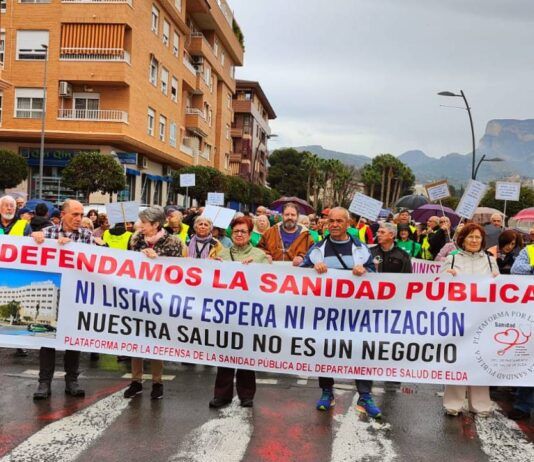La comarca se vuelve a concentrar en defensa de la Sanidad Pública