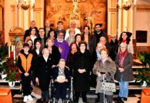 Carmen Heredia recibe un Homenaje de la parroquia pinosera