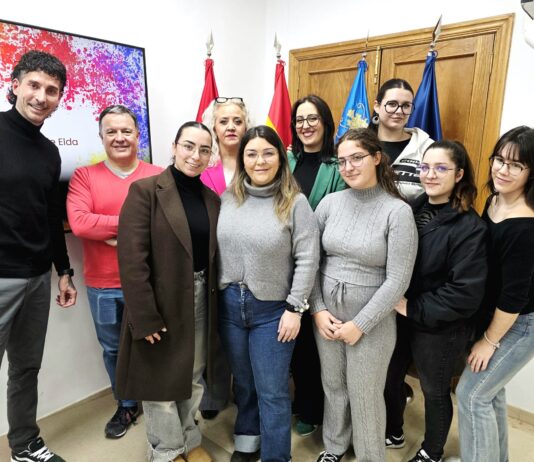 Las alumnas del IES La Torreta organizan la I Gala “Elda Drag Art”