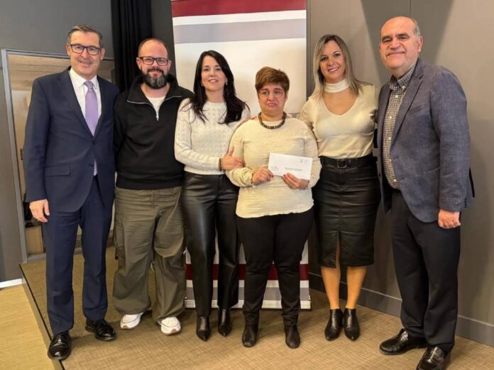 icali_iguals_i_sense_traves