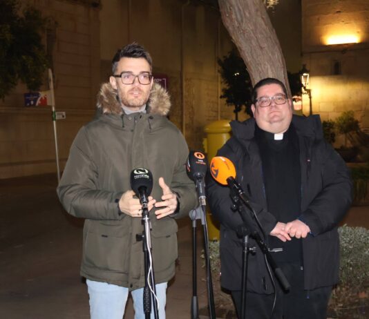 Novelda traslada a su Santa por las obras las obras de emergencia en el Santuario