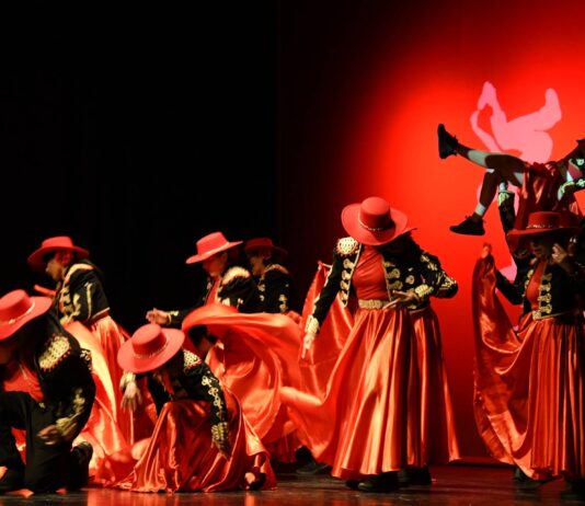 El Pinós inicia el XXI Concurso de Coreografías con el plazo de inscripciones