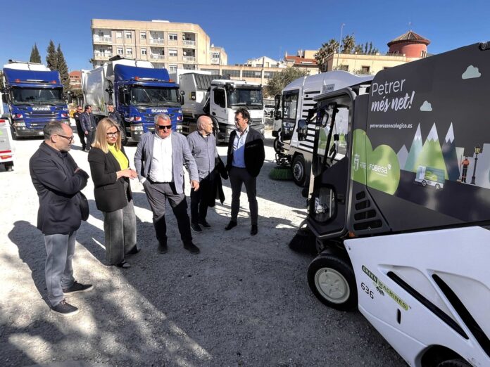 presentacion_nueva_flota_vehiculos_servicio_limpieza_petrer