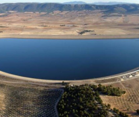 Villena reclama a las Administraciones la reparación del Embalse de San Diego