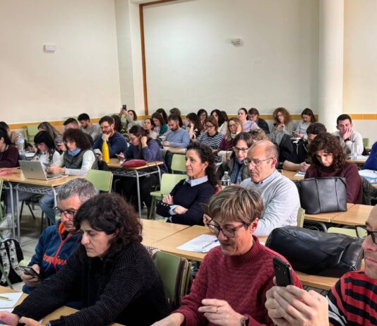 El Pinós impulsa una formación estratégica para el profesorado