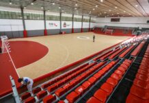 El pabellón Juan Carlos Verdú vuelve a la actividad tras su reforma con más aforo y mejores instalaciones