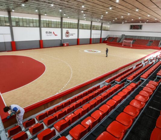 El pabellón Juan Carlos Verdú vuelve a la actividad tras su reforma con más aforo y mejores instalaciones