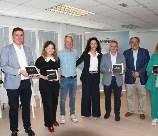 El Conseller de Agricultura visitó El Pinós