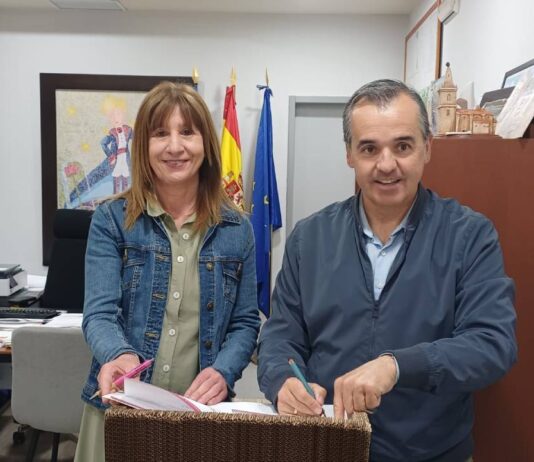 Aspe renueva el convenio de colaboración con APANAS