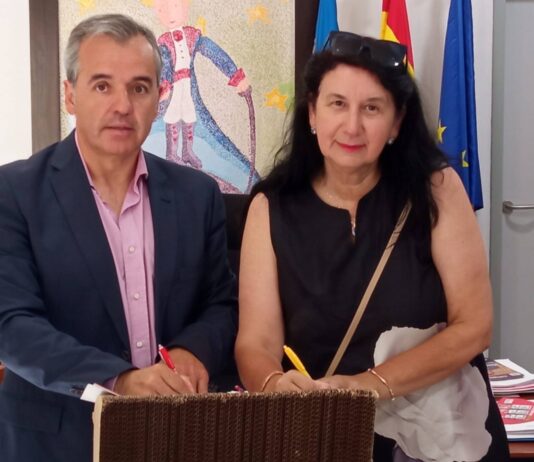 Aspe firma un nuevo convenio con el Ateneo Musical