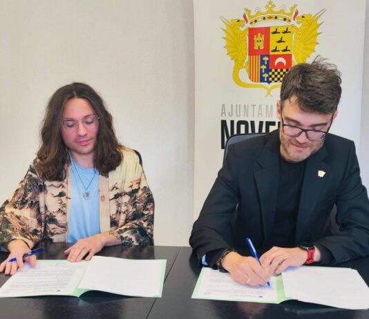 El Ayuntamiento de Novelda renueva el convenio de colaboración con el Consell de la Joventut